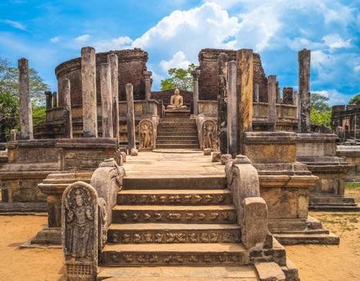 Polonnaruwa - Ancient City