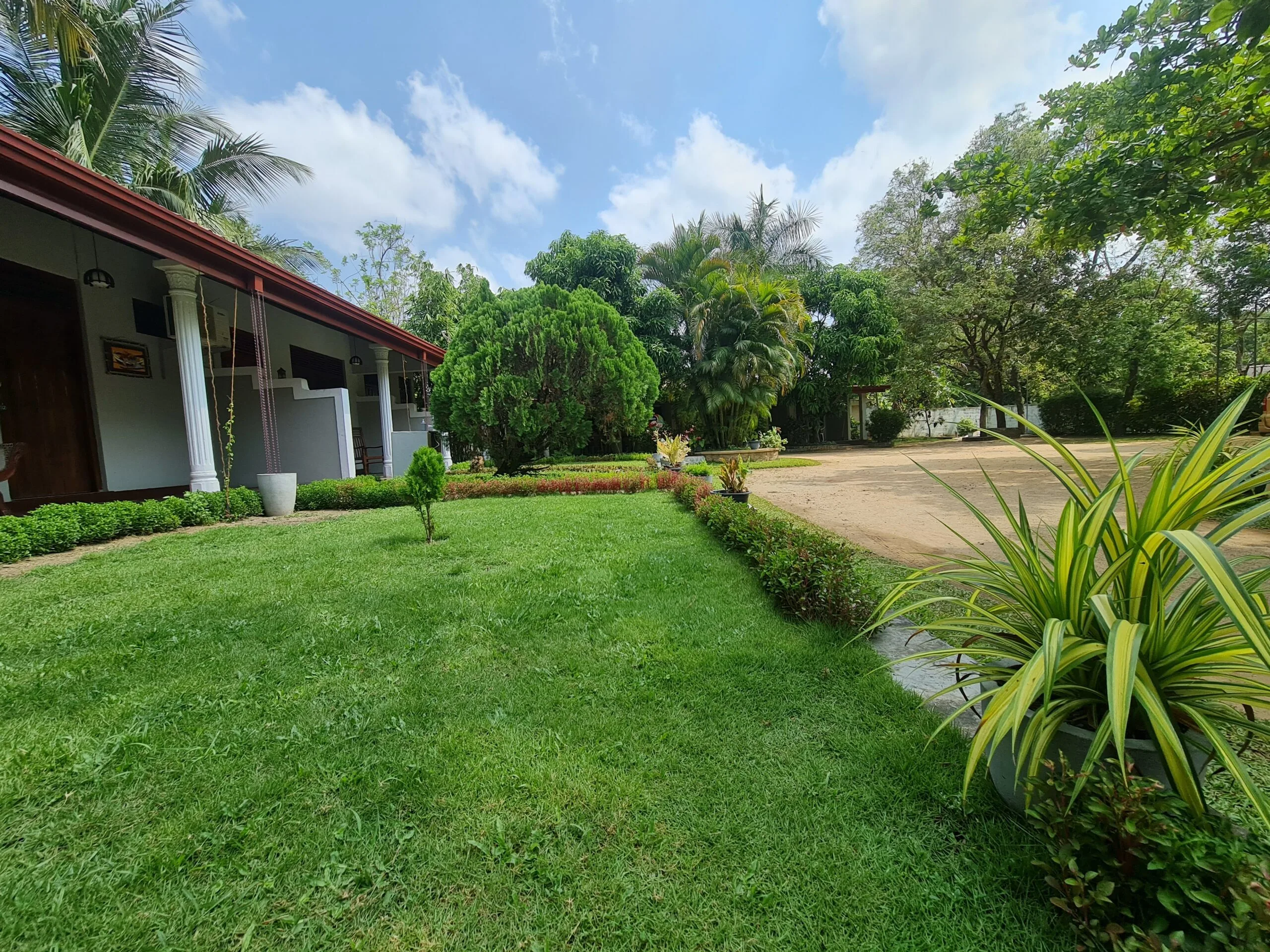 Crosscountry inn by thurings.